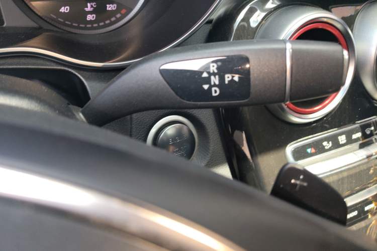 Used Mercedes-Benz GLC Coupe 2019 GLC 200 4MATIC Coupe SUV Gear Lever