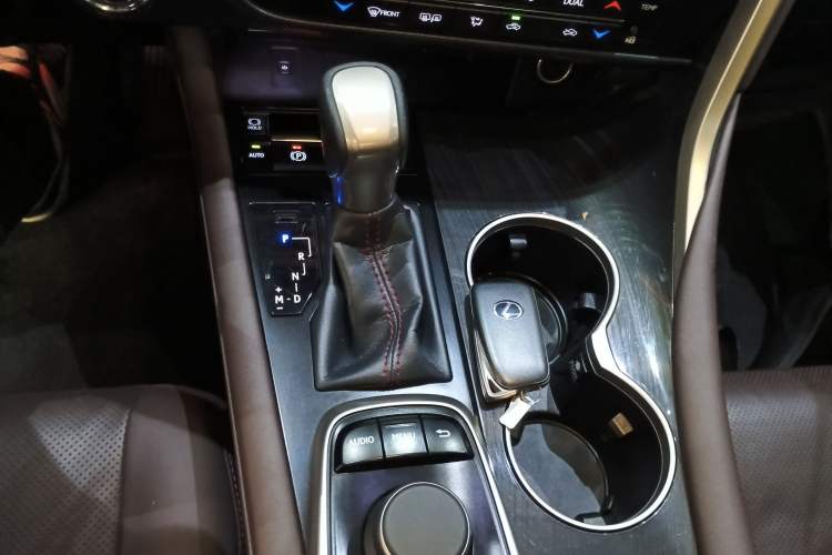 Used Lexus RX 2016 300 4x4 Elegant Edition China V-standard
