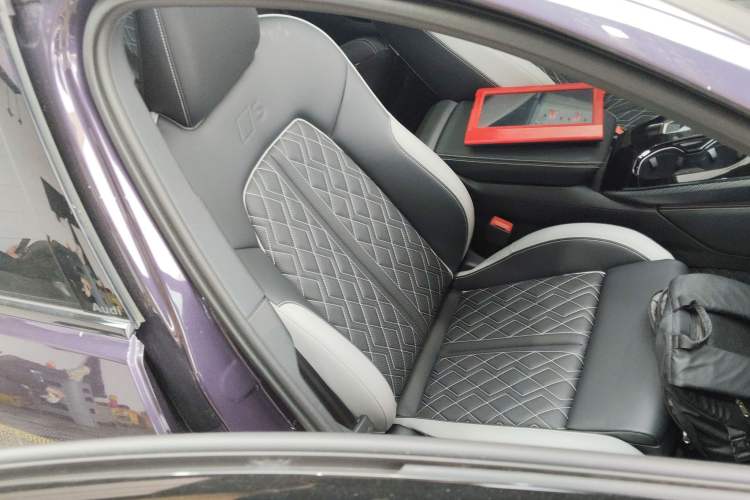 Used Audi A5L 2026 2.0T Sport quattro Right Front Seat