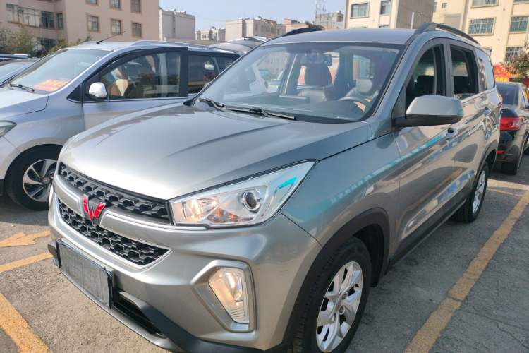 Used Wuling Hongguang S3 2019 1.5L Manual Comfort Model China VI Standard