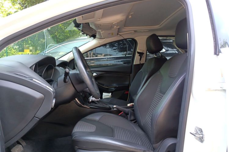 Used Ford Focus 2015 Hatchback EcoBoost 180 Automatic Elite Model
