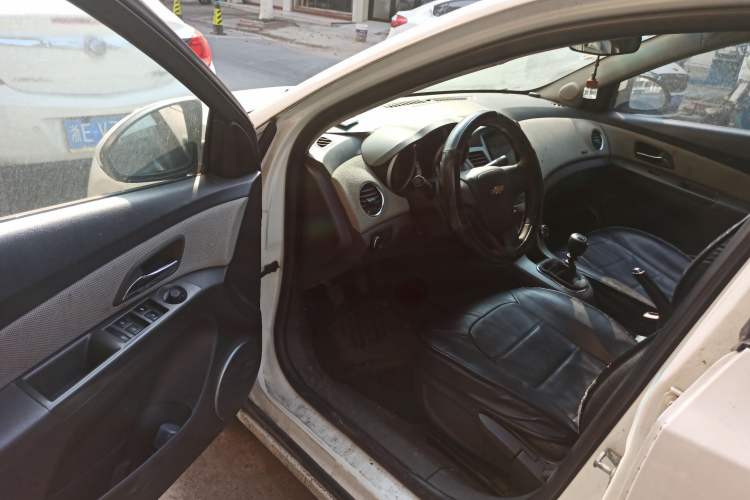 Used Chevrolet Cruze 2013 1.6L SE MT