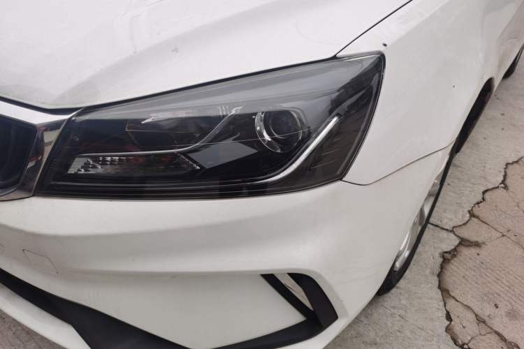 Used Geely Auto Emgrand 2021 UP 1.5L CVT Luxury Model Left Front Headlight