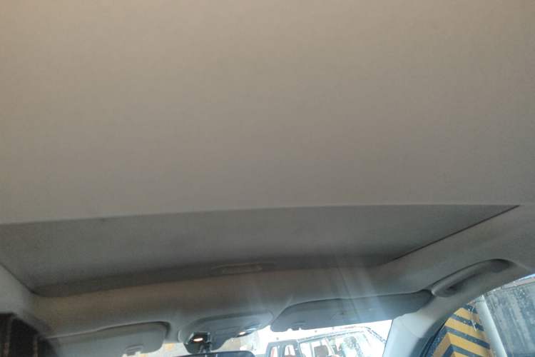 Used SAIC MAXUS Dajia 6 2022 Executive Edition
