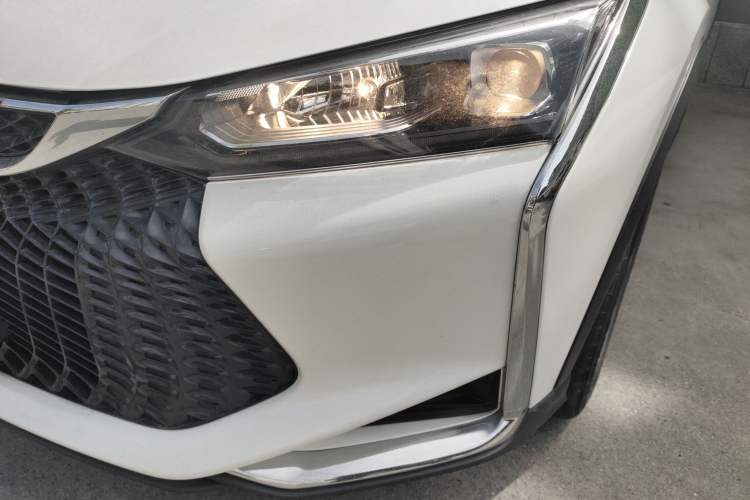 Used Dongfeng Aeolus Yixuan GS 2020 230T Automatic Yueyu Version Left Front Headlight