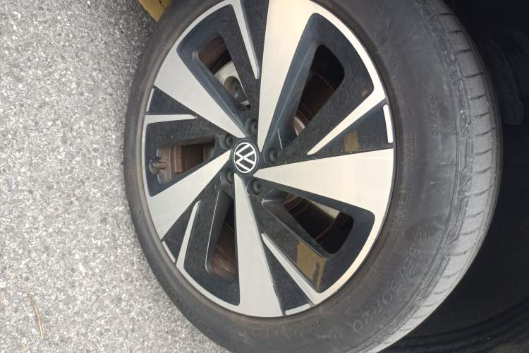 Used Volkswagen ID.6 X 2021 Pro Smart Long-Range Edition
