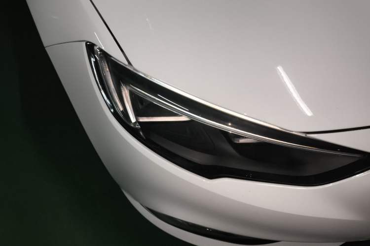 Used Buick Regal 2019 20T Elite Version China VI Standard Right Front Headlight