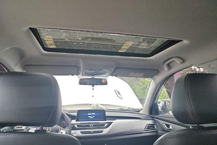 Used CHANGAN CS75 2021 Honor Million Edition 280T Manual Elite Model
