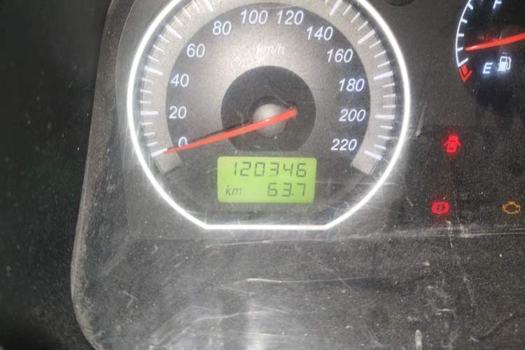 Used Jinbei Grace 2010 2.4L 3rd Generation Zunling Standard Version 9 Seats 9 Seats 4RB2
