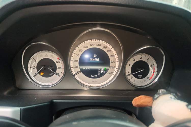Used Mercedes-Benz GLK-Class 2013 GLK 300 4MATIC Fashion Model Instrument Cluster