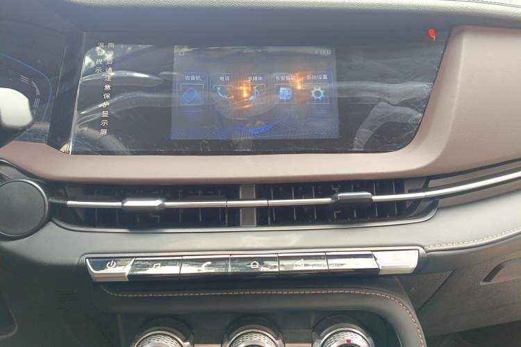 Used CHANGAN CS15 2019 1.5L Automatic Entry Model China VI Standard
