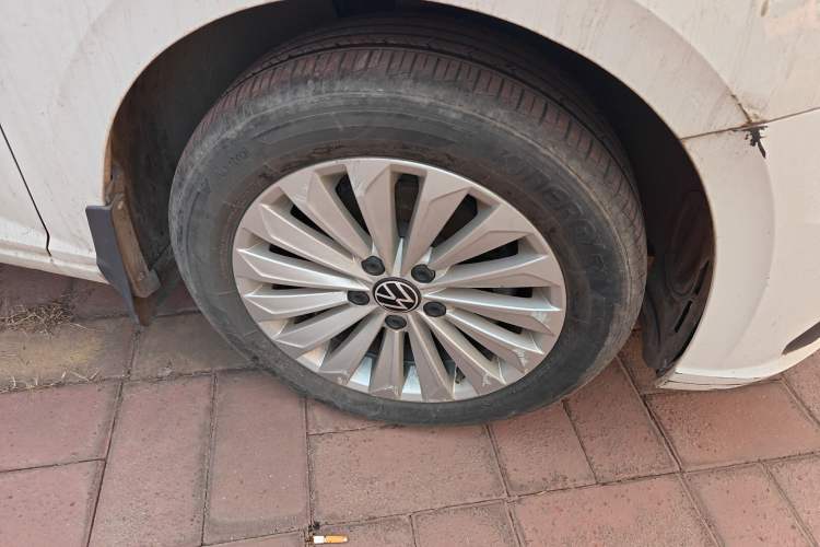 Used Volkswagen Lavida 2021 1.5L Automatic Comfort Edition Exterior 7