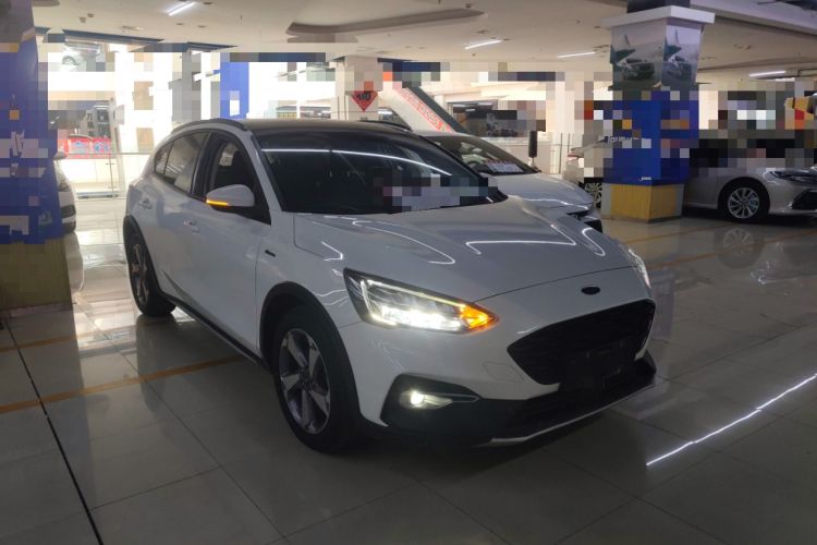 Used Ford Focus Active 2021 EcoBoost 180 Automatic Trendy Model Exterior 1