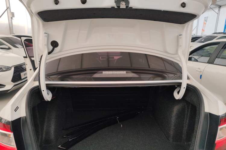 Used Skoda Rapid 2019 1.5L Automatic Comfort Edition China VI Standard