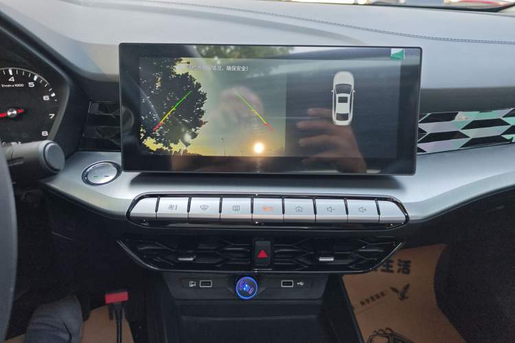 Used MG 5 2023 180 DVVT CVT Fashion Edition