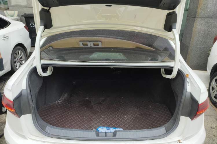 Used Volkswagen Sagitar 2019 200TSI DSG Fashion Edition China VI Standard
