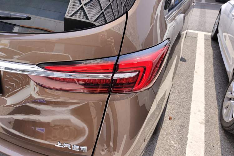 Used Buick GL8 2022 Land Executive Class 652T Prestige Model
