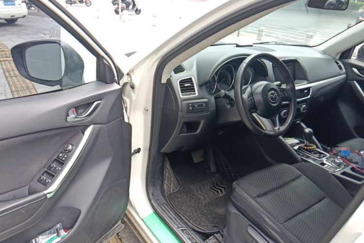 Used Mazda CX-5 2015 2.0L Automatic Two-Wheel Drive Urban Version