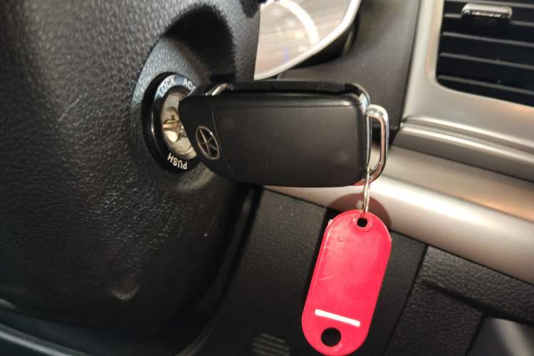 Used JAC Group Refine S3 2014 1.5L CVT Luxury Smart Model
