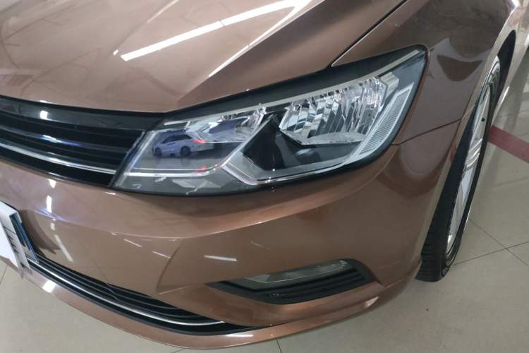 Used Volkswagen Lamando 2018 280TSI DSG Comfort Edition Left Front Headlight