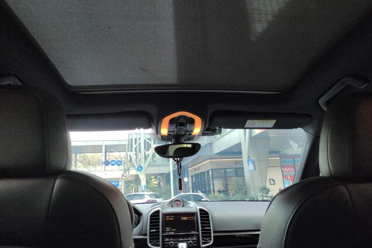 Used Porsche Cayenne 2014 Cayenne Platinum Edition 3.0T
