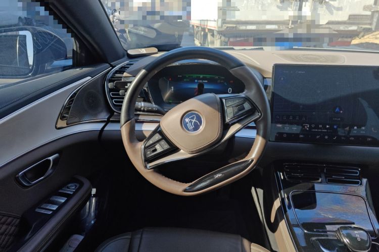 Used BYD Han 2024 DM-i Glory Edition 121KM Prestige Model