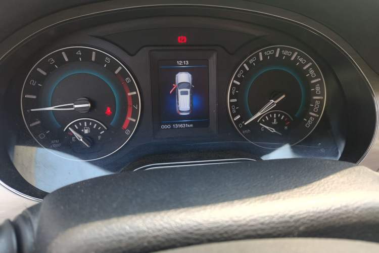 Used Haval H2 2017 Red-Label 1.5T Manual Two-Wheel Drive Luxury Model
