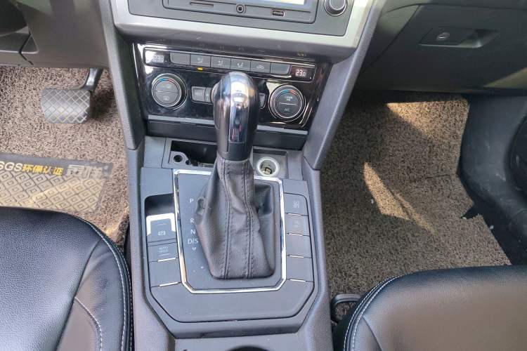 Used Volkswagen Lamando 2018 230TSI DSG Fashion Edition