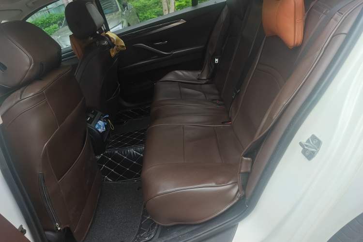 Used BMW 5 Series 2013 525Li Zhuole Edition
