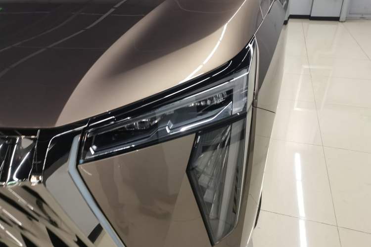 Used GAC Trumpchi M8 2023 Zongshi Series Dual-Motor Flagship Edition