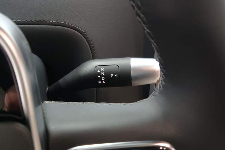 Used Li Auto L7 2023 Pro Model Gear Lever