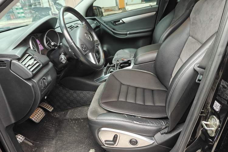 Used Mercedes-Benz R-Class 2014 R 320 4MATIC Business Model