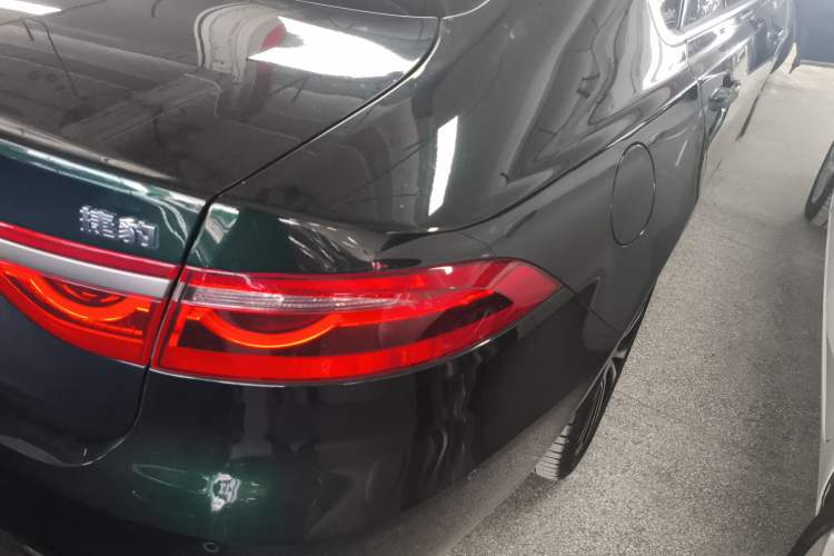 Used Jaguar XFL 2022 XFL 2.0T P250 Two-Wheel-Drive Prestige Luxury Edition Exterior 3