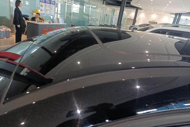 Used ORA Good Cat 2022 400km Standard Range Premium Version Lithium-Ion Battery Roof