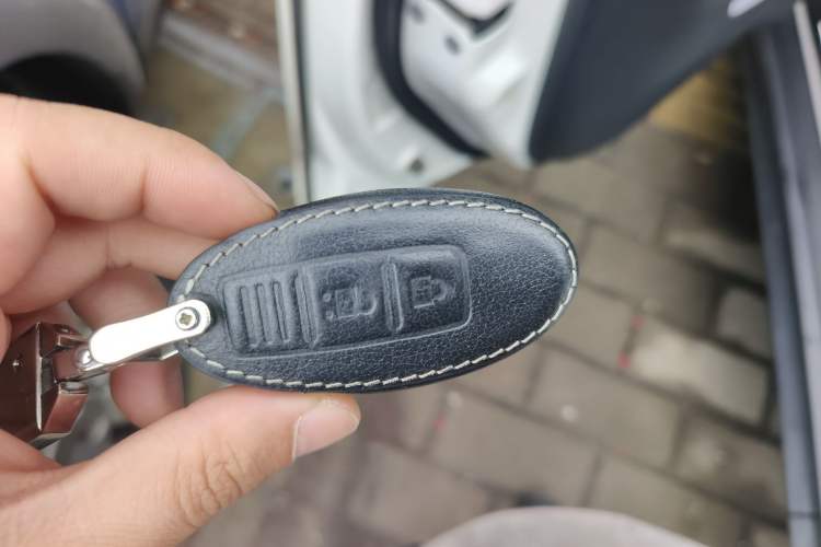 Used Nissan X-Trail 2019 2.5L CVT Smart Connect Leading Edition 4WD
