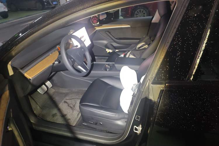 Used Tesla Model 3 2022 Rear-Wheel-Drive Version
