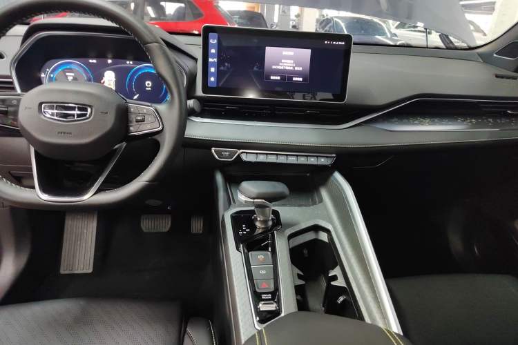 Used Geely Auto Preface 2023 1.5TD Kunlun Edition Audio And AC Panel
