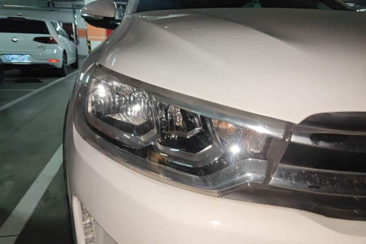 Used Citroen C3-XR 2015 1.6L Manual Pioneer Model