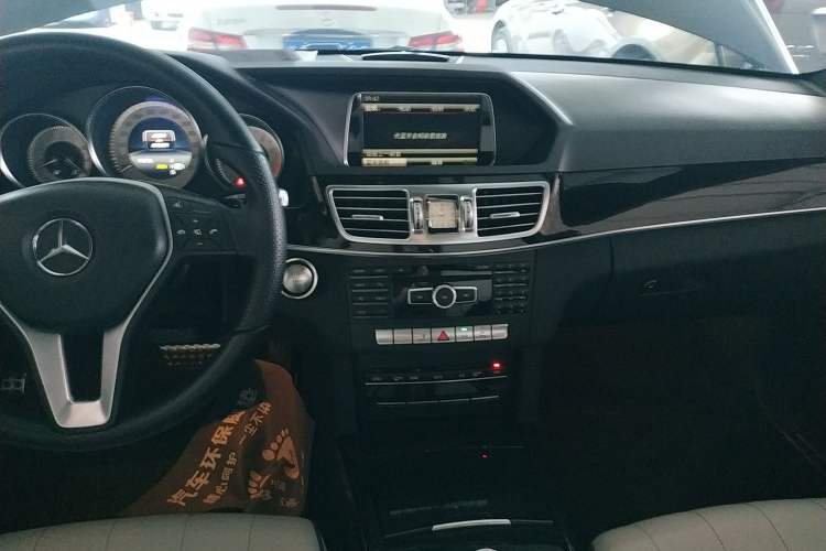 Used Mercedes-Benz E-Class 2015 E 260 L Sport Edition
