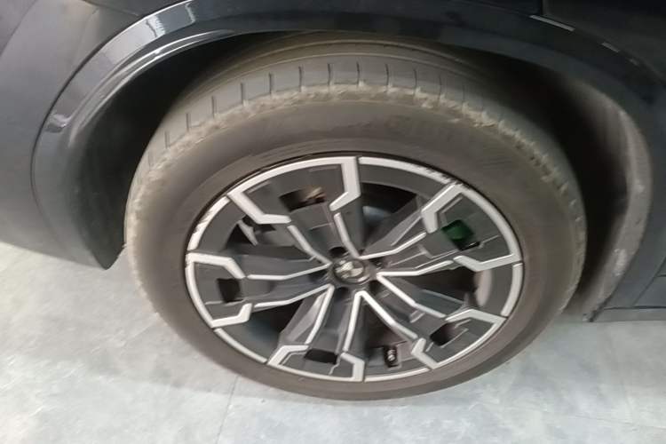 Used BMW iX3 2022 Updated Leading Version
