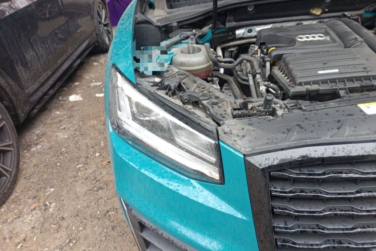 Used Audi Q2L 2018 35 TFSI Launch Exclusive Edition China V Right Front Headlight