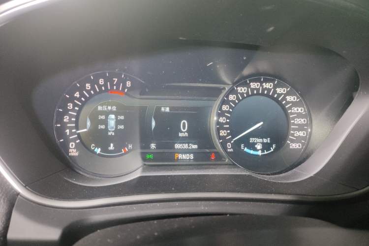 Used Lincoln MKX 2017 2.0T Two-Wheel Drive Deluxe Edition