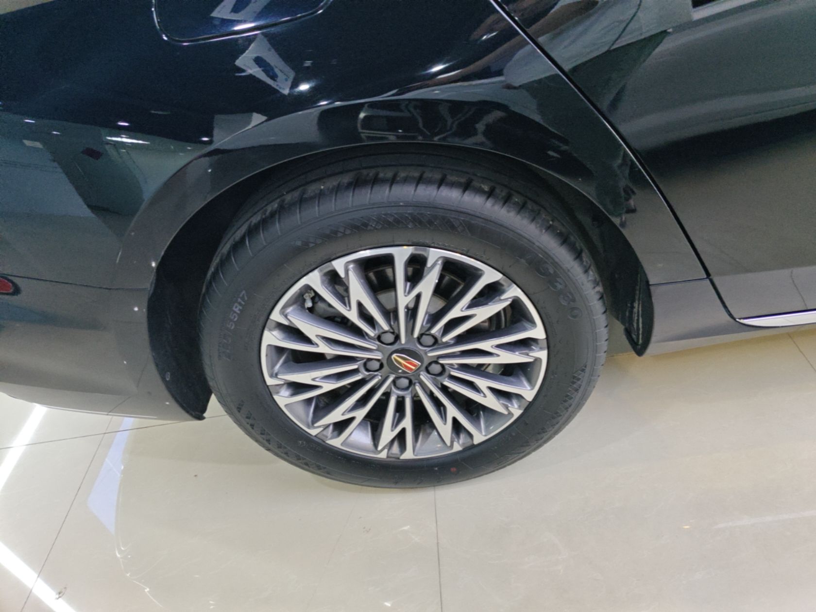 Hongqi H5 2025 1.5T DCT Qiyun 500 000th Unit Commemorative Edition — снимка 11