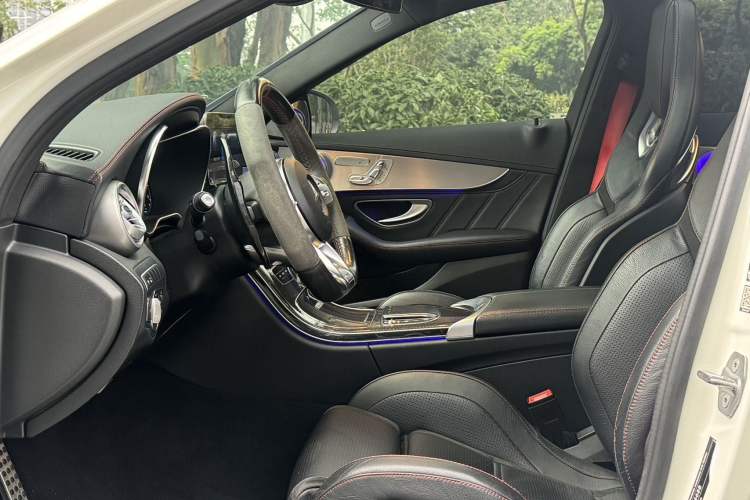 Used Mercedes-Benz C-Class AMG 2019 AMG C 43 4MATIC Estate Special Edition Left Front Seat