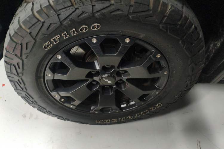 Used Formula Leopard 5 2023 Cloud Ride Flagship Edition
