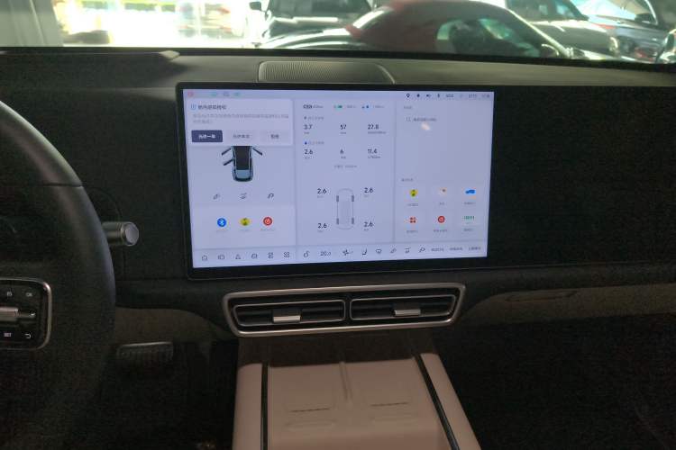 Used Li Auto L6 2025 Pro Smart Refresh Edition
