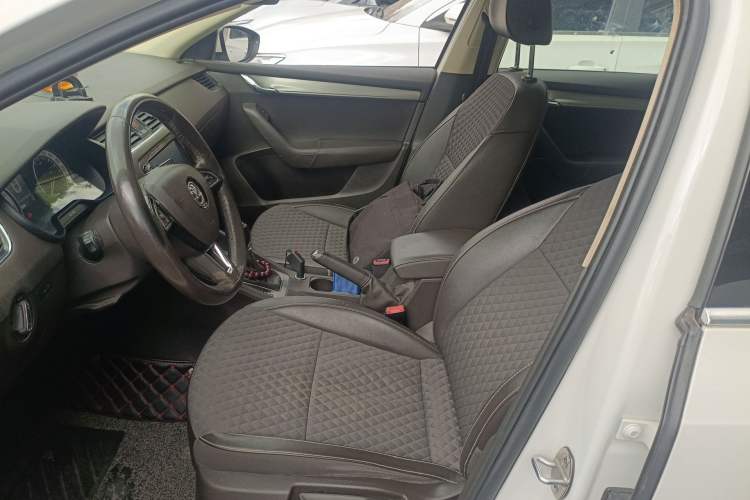 Used Skoda Octavia 2018 TSI230 DSG Luxury Edition