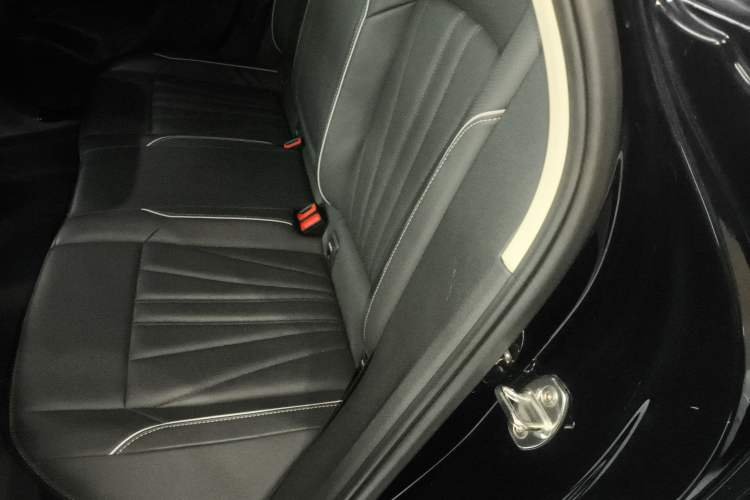 Used Volkswagen Passat 2024 380TSI Elite Edition
