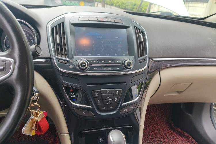 Used Buick Regal 2015 2.0L Leading Fashion Edition
