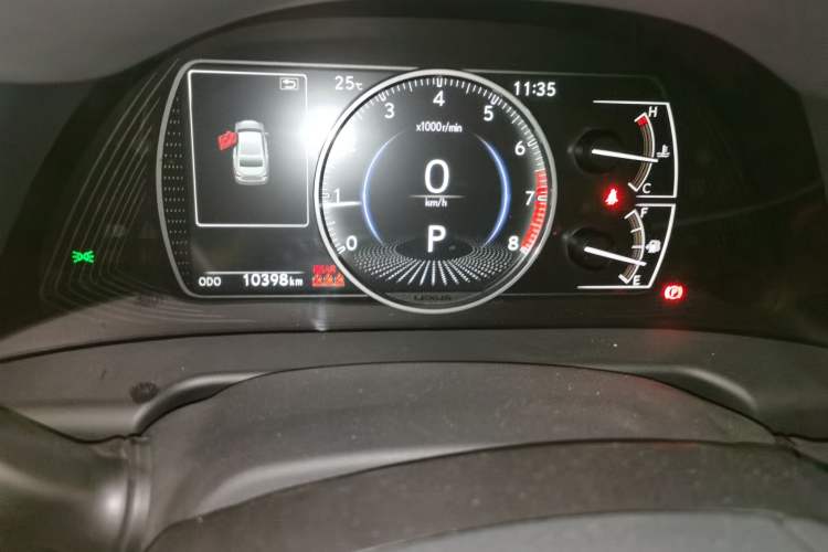 Used Lexus ES 2025 200 Premium Edition
